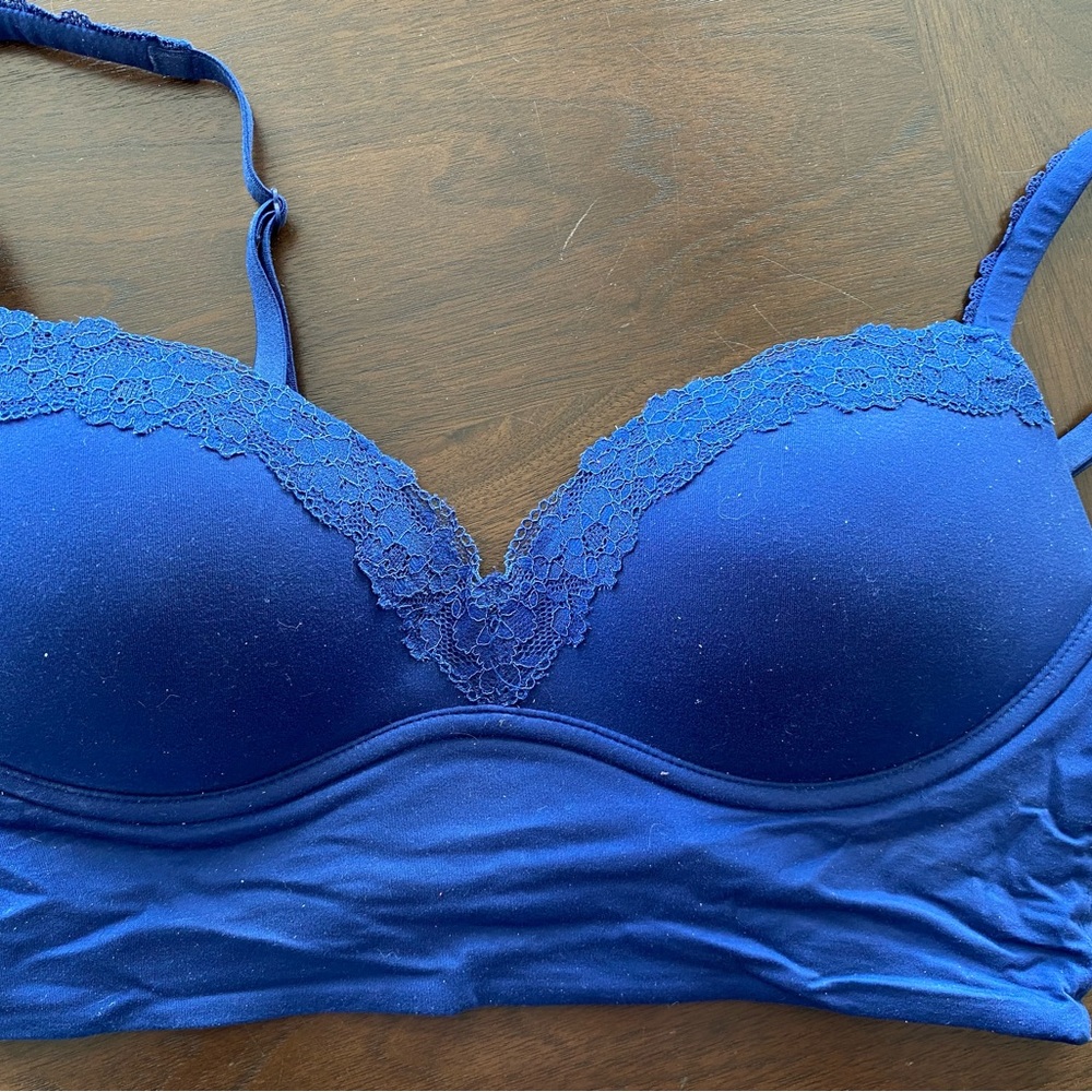Victoria’s Secret Padded No-Wire Bra